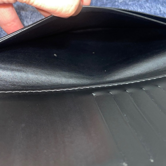 Louis Vuitton Bifold Leather Long Wallet - Picture 10 of 11